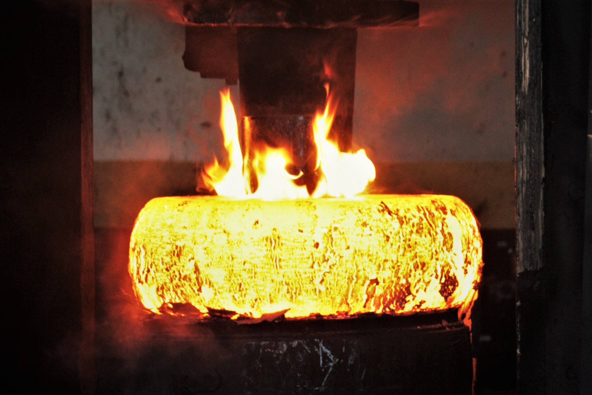 Furação (punched).JPG