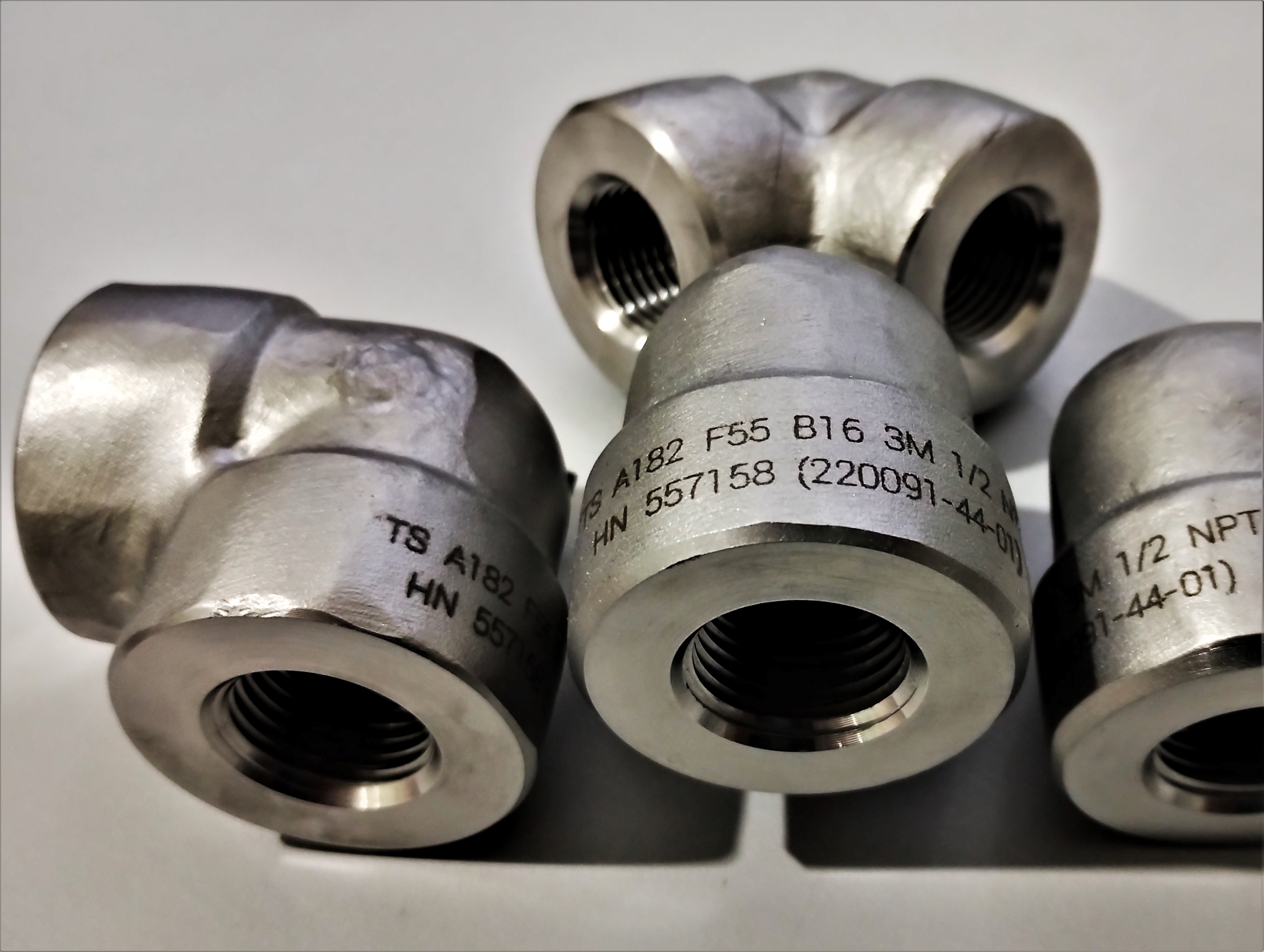 Cotovelo (Elbow) 1/2NPT ASME B16.11 F55 (super duplex - zeron - S32760)